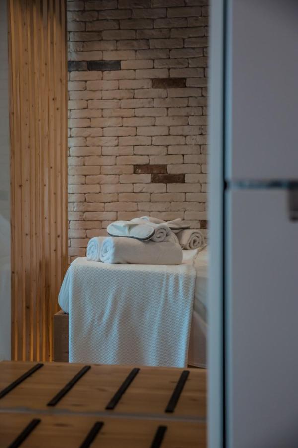 Paphos Cosea Living: Seaside Luxury Suite In Harbour 107A מראה חיצוני תמונה